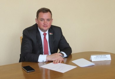 18 августа прием граждан проведет член Совета Республики Национального собрания Сергей Анюховский