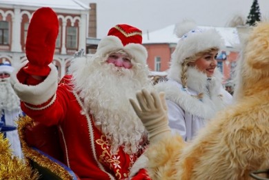 Шествие Дедов Морозов и Снегурочек в Бобруйске
