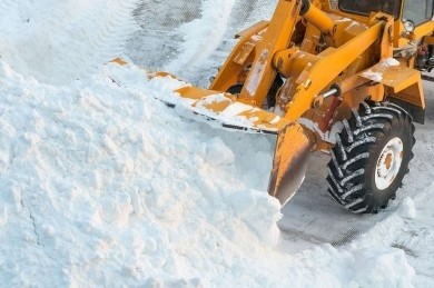 17 февраля планируются работы по уборке снега с проезжих частей улиц города