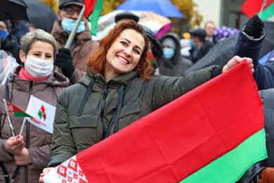 «Нас большинство, мы вместе и мы – за Беларусь!» Бобруйчане вышли на шествие в поддержку мира, спокойствия и стабильности в стране