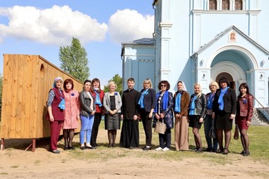 Белорусский союз женщин дарит радость детям