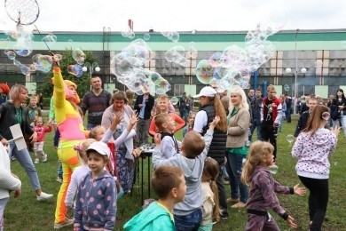 Праздник для детей прошел на «Бобруйскагромаше»
