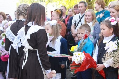 Во всех школах Первомайского района г.Бобруйска прозвенели первые звонки
