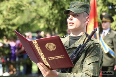 Военнослужащие нового пополнения приняли Военную присягу в 83-м отдельном ордена Красной Звезды инженерно-аэродромном полку