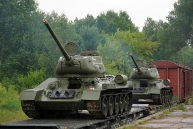 На Бобруйщину прибыло три танка Т-34: район готовится к грандиозной военно-исторической реконструкции