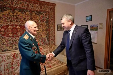 Ветеран Великой Отечественной войны Борис Музалевский получил поздравления с 23 февраля