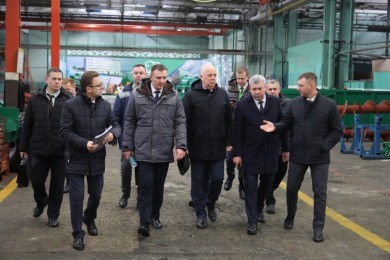 Анатолий Сивак, заместитель Премьер-министра, с рабочим визитом посещает бобруйские предприятия