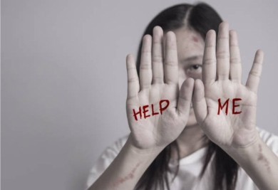 Что делать, если стал очевидцем домашнего насилия? В Беларуси запустили тематический телеграм-бот