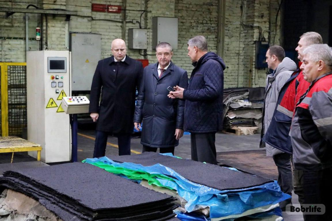 В центре внимания – человек. В Бобруйске Леонид Заяц провел информационную встречу с коллективом ОАО «Эковер Про»